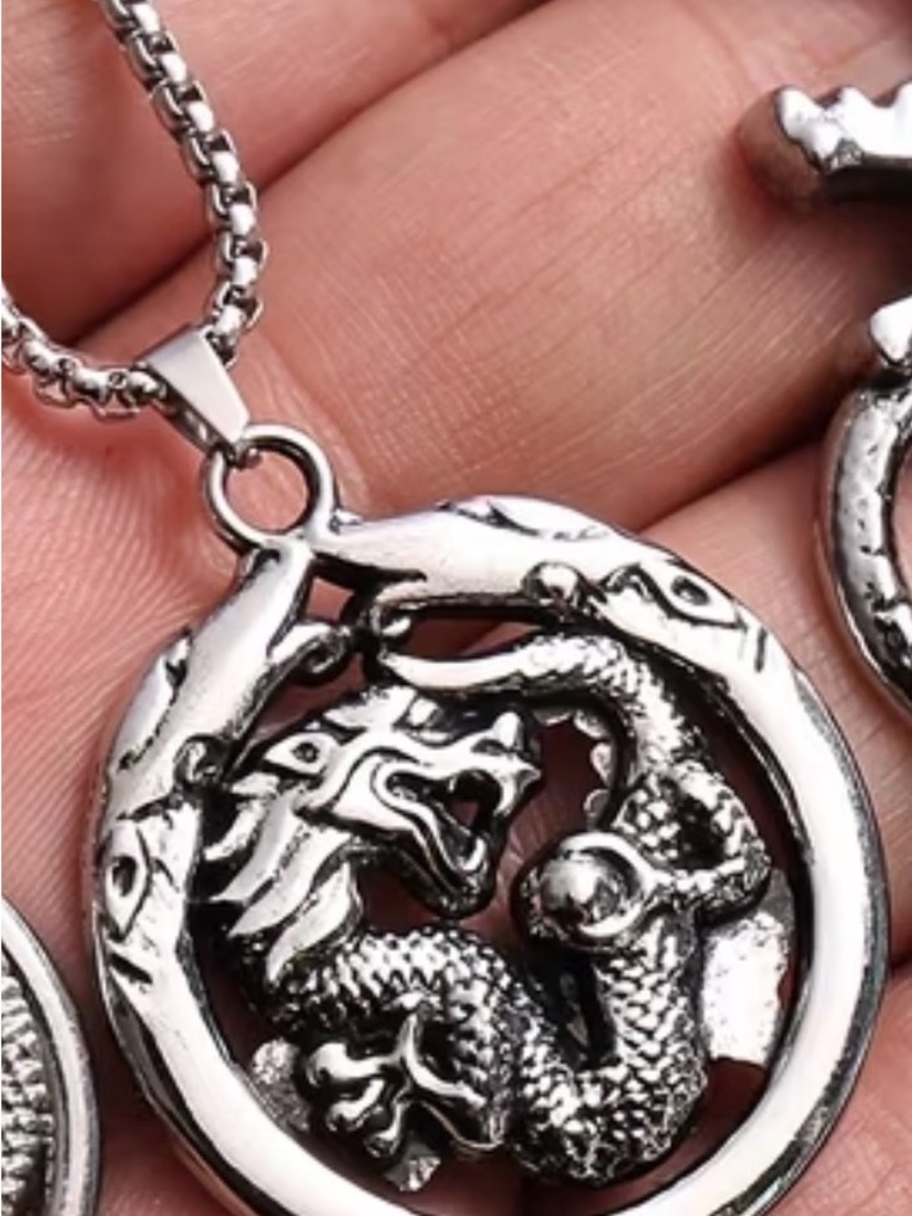 ⭐️ Dragon #1 Circle Pendant Necklace - Silver Tone New